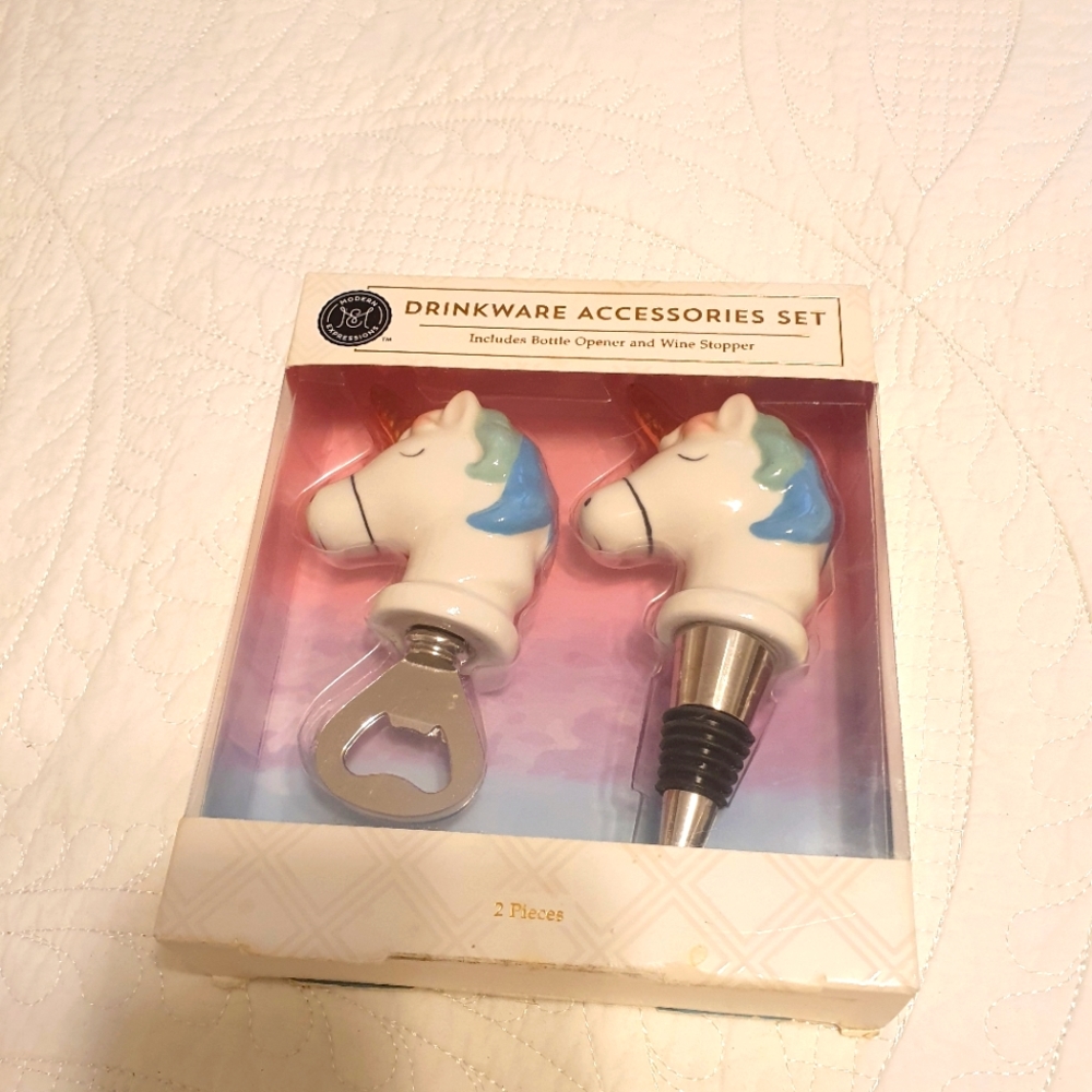 Modern Expressions Drinkware Set